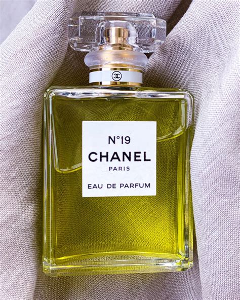 chanel no 18 parfum|Chanel 19 perfume boots.